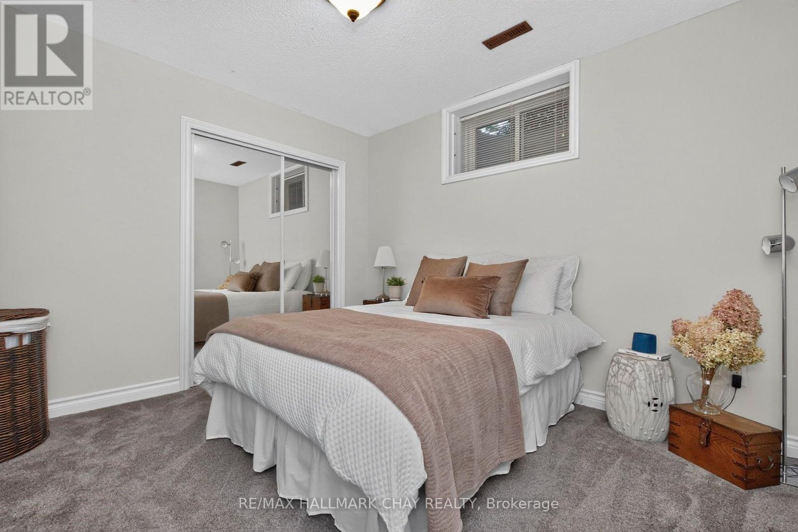 98 Idlewood Drive, Springwater, Ontario  L9X 0M5 - Photo 33 - S13879582
