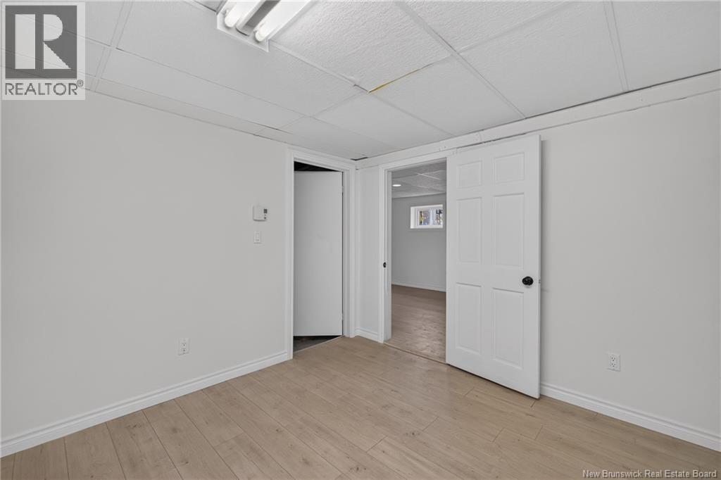 946 Francois Street, Beresford, New Brunswick  E8K 1L3 - Photo 23 - NB149391