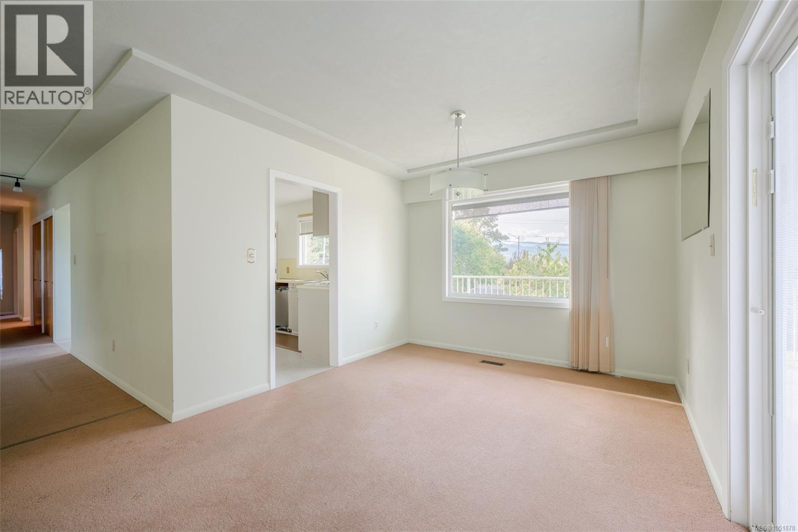 2804 16th Ave