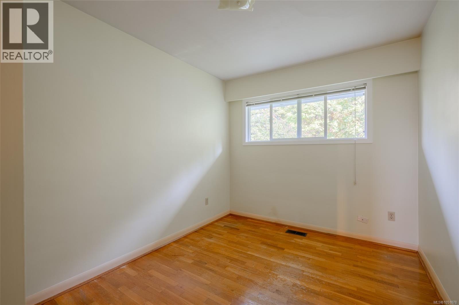 2804 16th Ave