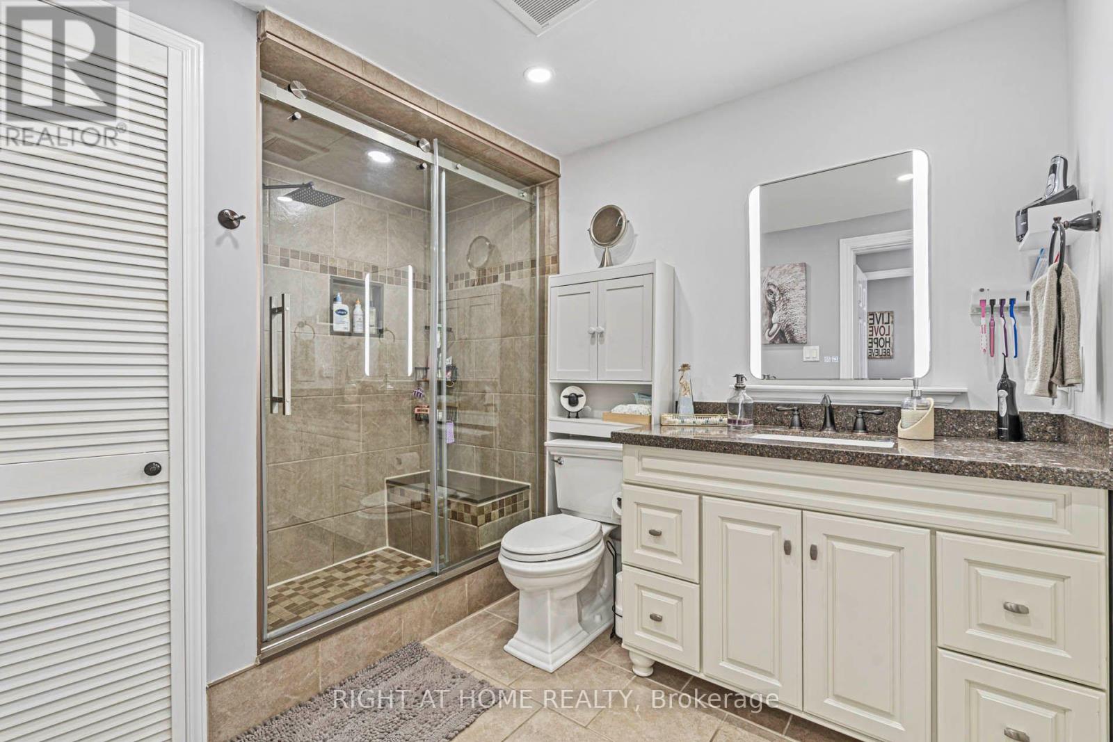 36 Burton Road W, Brampton, Ontario  L6X 1M7 - Photo 42 - W13879560