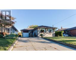 15 VALENCIA CRESCENT, Toronto, Ontario
