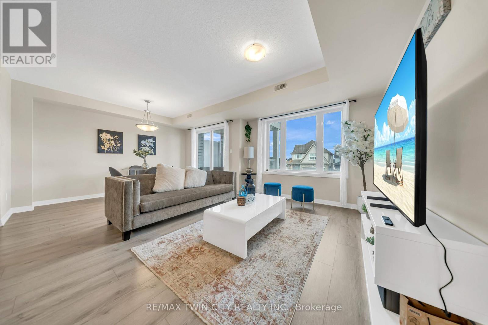 23 Valencia Avenue, Kitchener, Ontario  N2R 0R7 - Photo 10 - X13879510