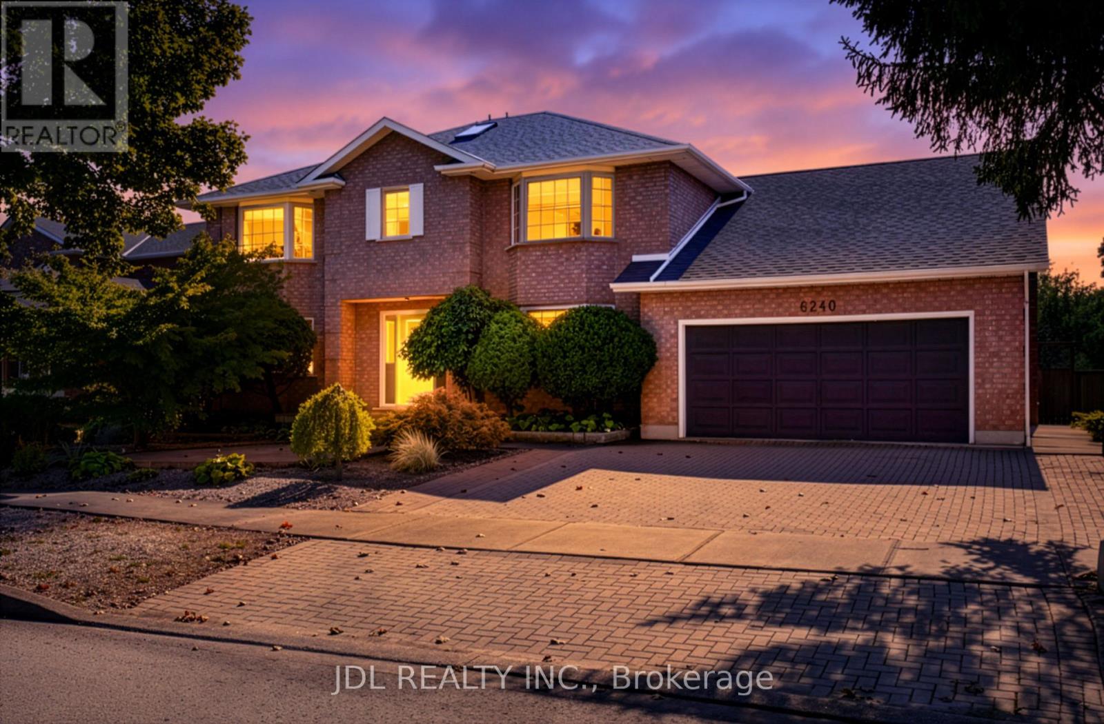 6240 Moretta Drive, Niagara Falls, Ontario  L2J 4H4 - Photo 1 - X13879540