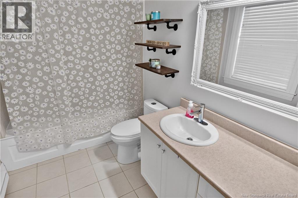 203 Twin Oaks Drive, Moncton, New Brunswick  E1G 4W4 - Photo 17 - NB149274