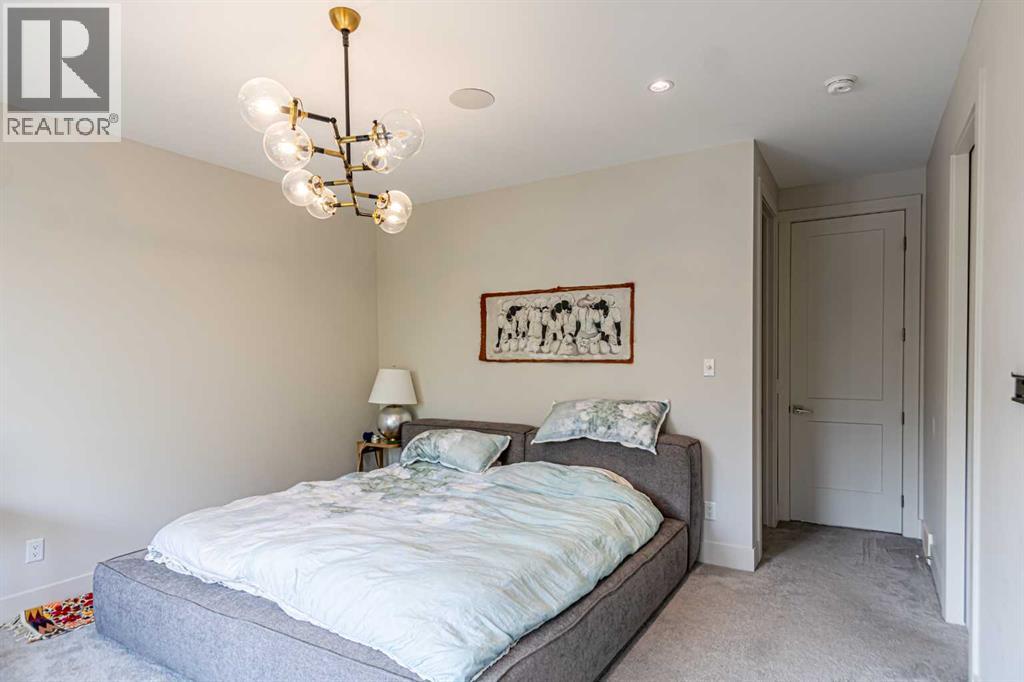 1912 23 Avenue NW, Calgary, Alberta  T2M 1V8 - Photo 16 - A2347507