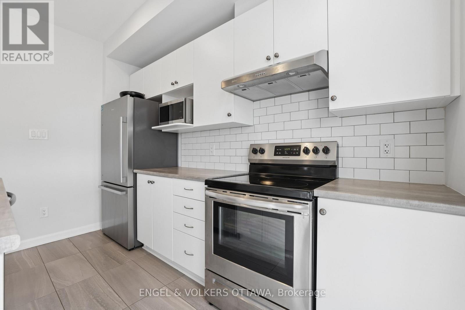 185 Chakra Street, Ottawa, Ontario  K2J 6Z3 - Photo 10 - X13879634