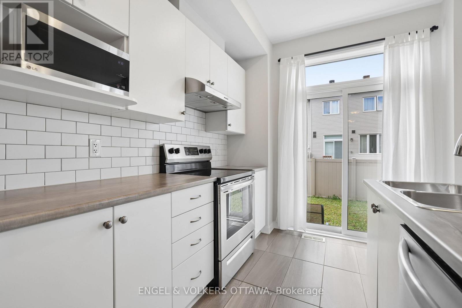 185 Chakra Street, Ottawa, Ontario  K2J 6Z3 - Photo 11 - X13879634