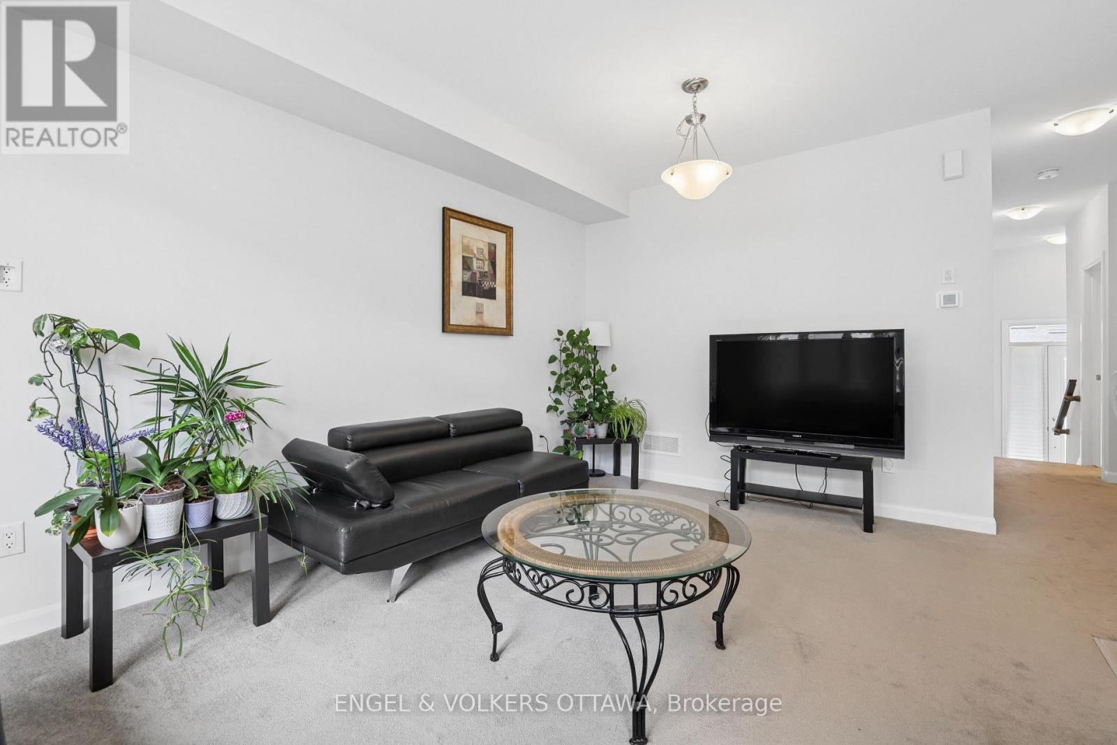 185 Chakra Street, Ottawa, Ontario  K2J 6Z3 - Photo 8 - X13879634