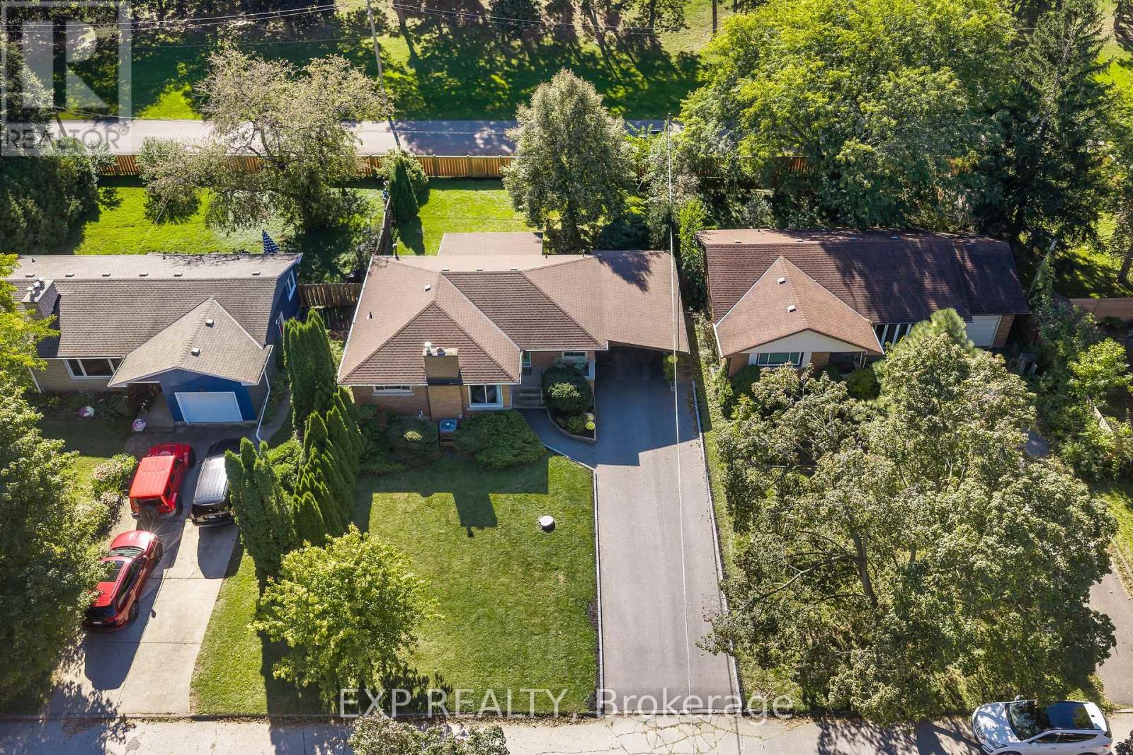 13 Ridley Heights Road, St. Catharines, Ontario  L2S 2H9 - Photo 3 - X13879638