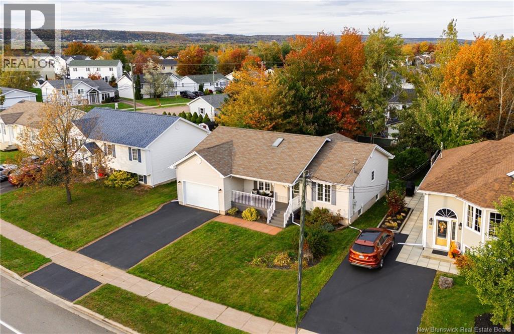 321 Twin Oaks Drive, Moncton, New Brunswick  E1G 4W7 - Photo 2 - NB148943