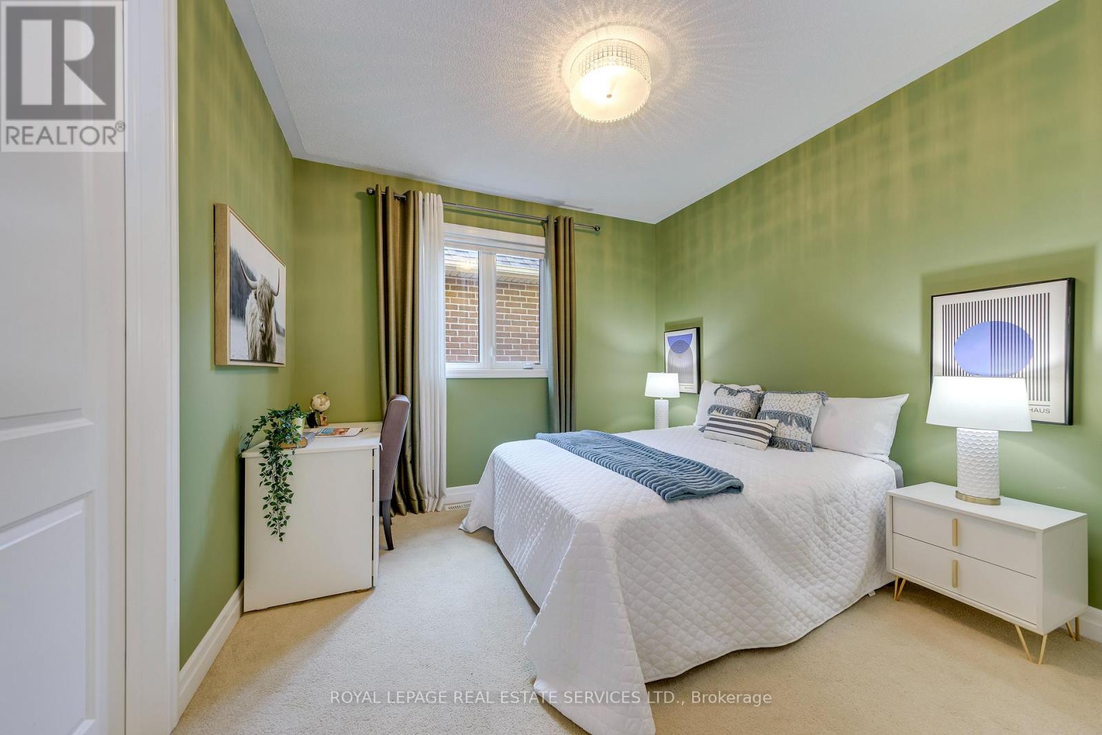 144 North Park Boulevard, Oakville, Ontario  L6M 0W6 - Photo 35 - W13879626