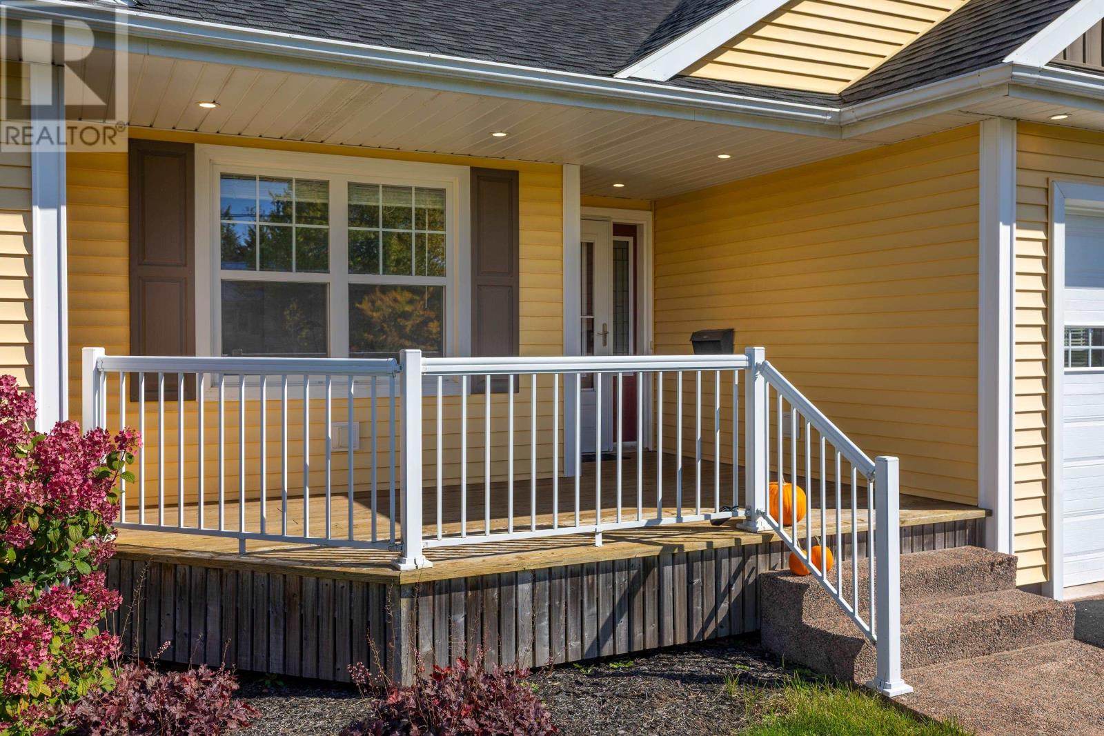 15 Kenwood Circle, Charlottetown, Prince Edward Island  C1E 1Z8 - Photo 4 - 202625513