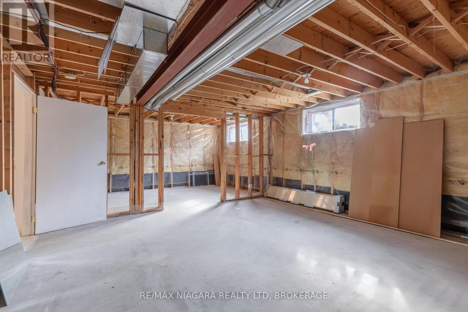 6474 Taylor Street, Niagara Falls, Ontario  L2G 2G1 - Photo 17 - X13879652