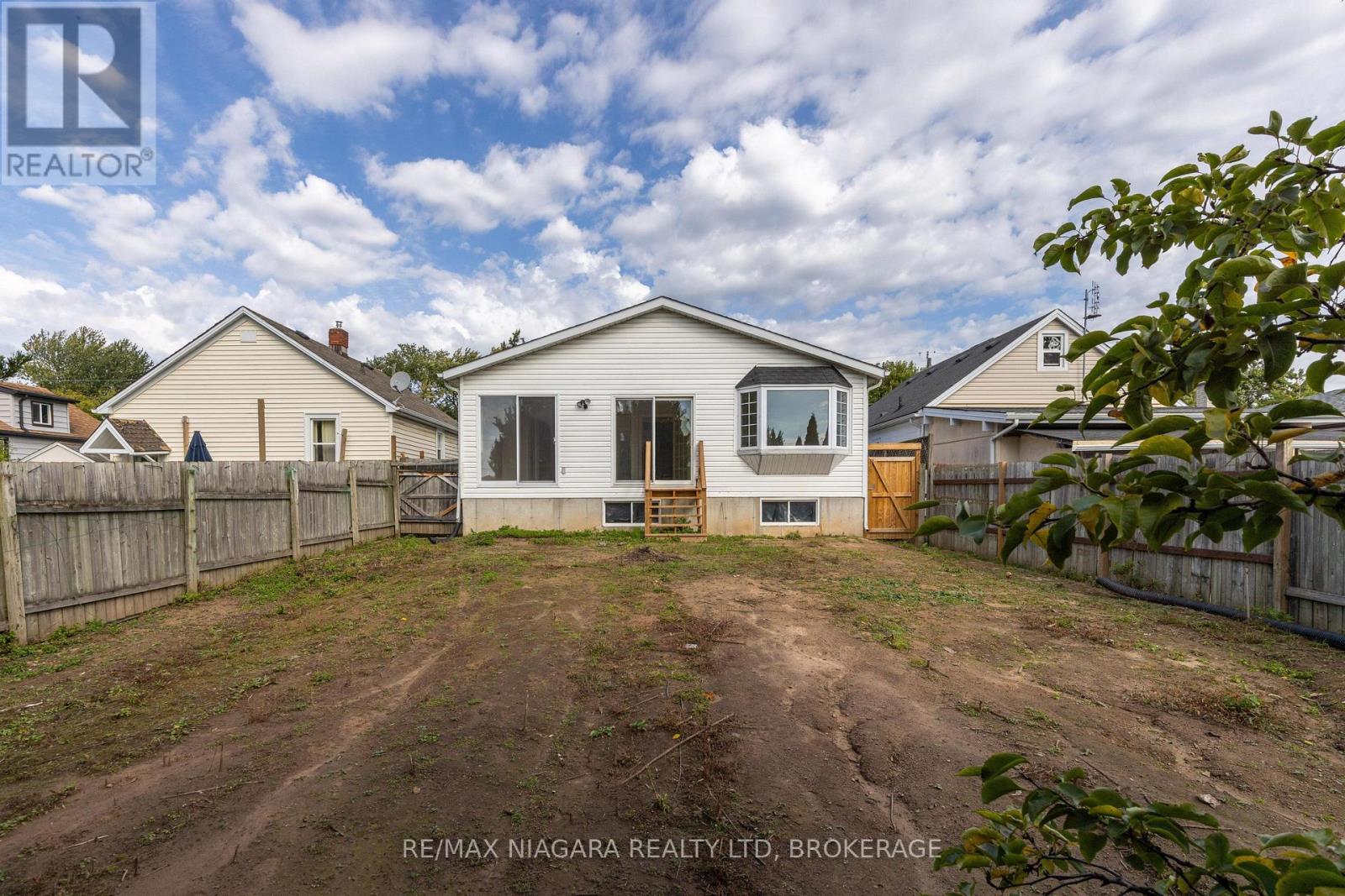 6474 Taylor Street, Niagara Falls, Ontario  L2G 2G1 - Photo 20 - X13879652