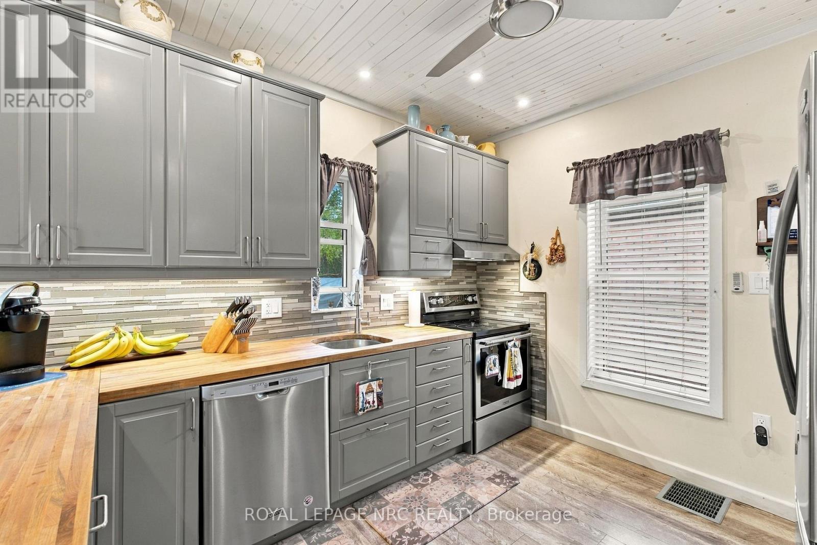 4455 Park Street E, Niagara Falls, Ontario  L2E 2P4 - Photo 10 - X13879664