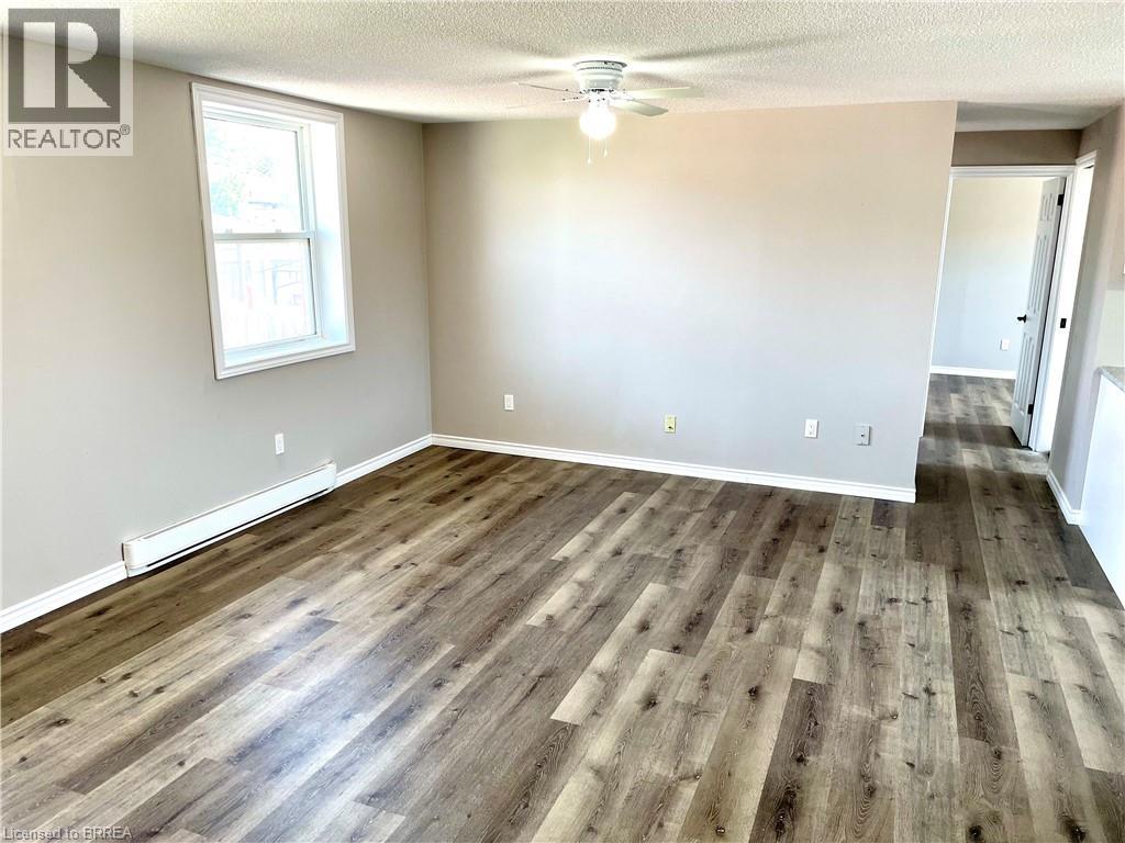 57 Leonard Street Unit# 3, Brantford, Ontario  N3T 4Z6 - Photo 4 - 40866839