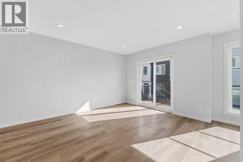 709, 474 Seton Circle SE