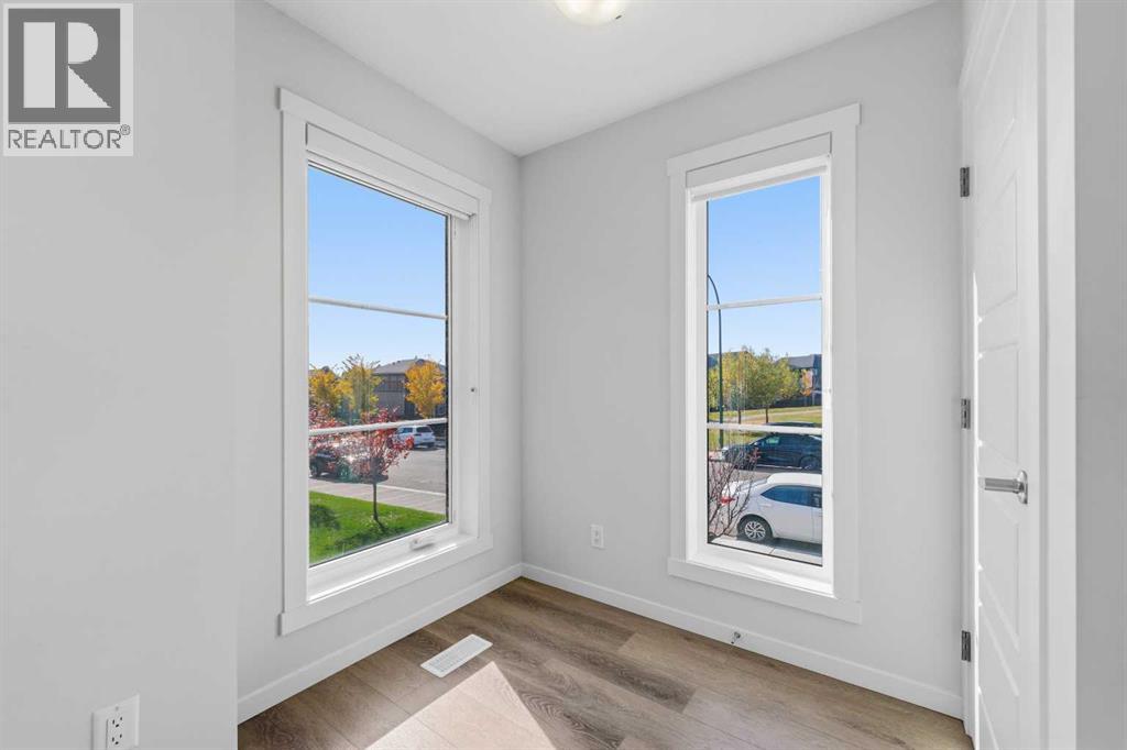 709, 474 Seton Circle SE