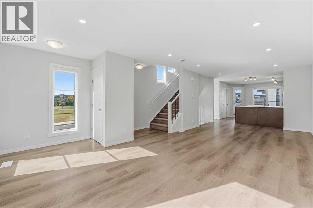 709, 474 Seton Circle SE