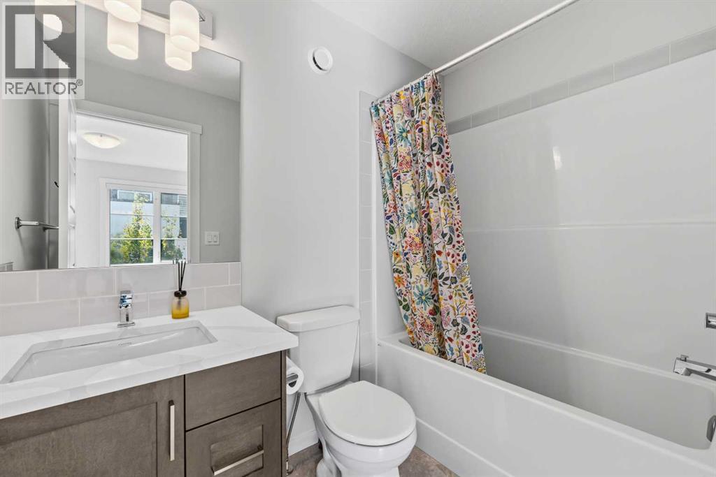 709, 474 Seton Circle SE