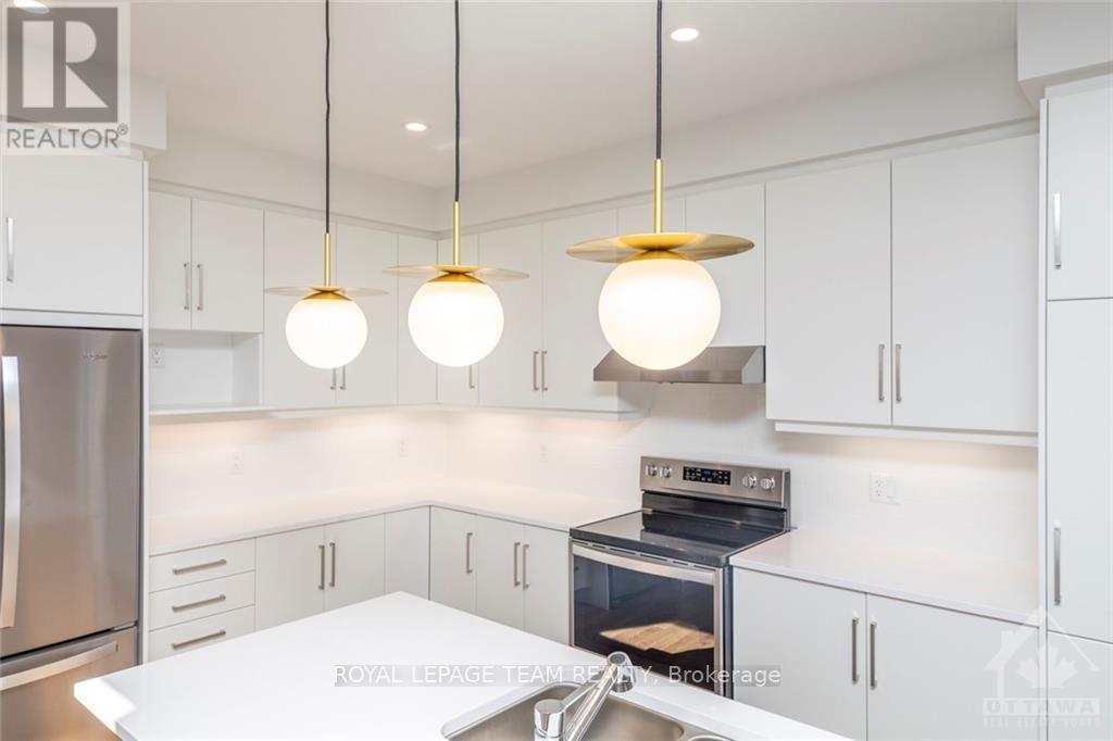 527 Hitzlay Terrace, Ottawa, Ontario  K2T 0S1 - Photo 14 - X13871942