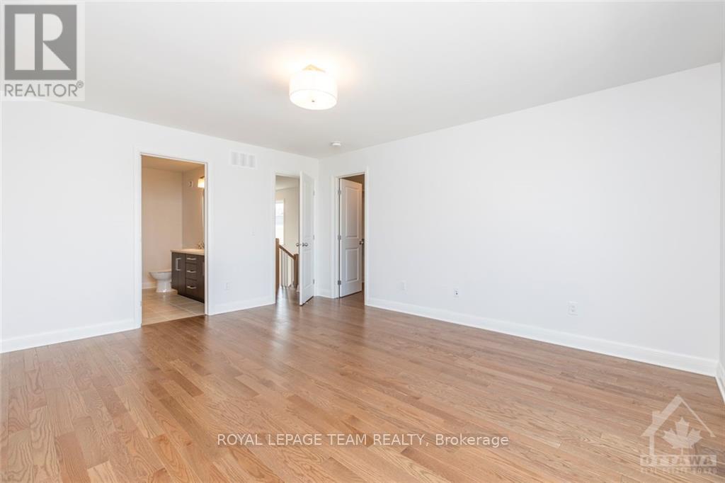 527 Hitzlay Terrace, Ottawa, Ontario  K2T 0S1 - Photo 23 - X13871942