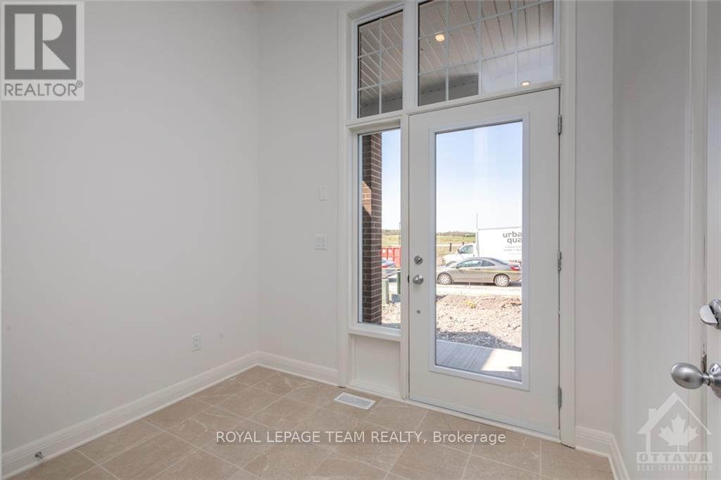 527 Hitzlay Terrace, Ottawa, Ontario  K2T 0S1 - Photo 6 - X13871942