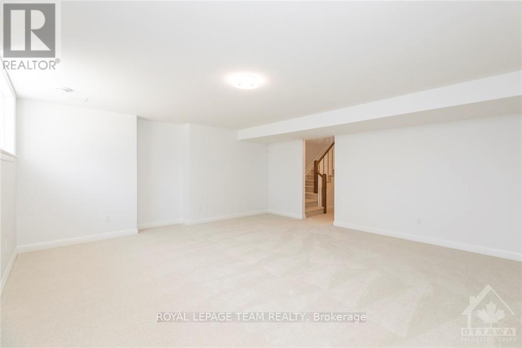 527 Hitzlay Terrace, Ottawa, Ontario  K2T 0S1 - Photo 32 - X13871942