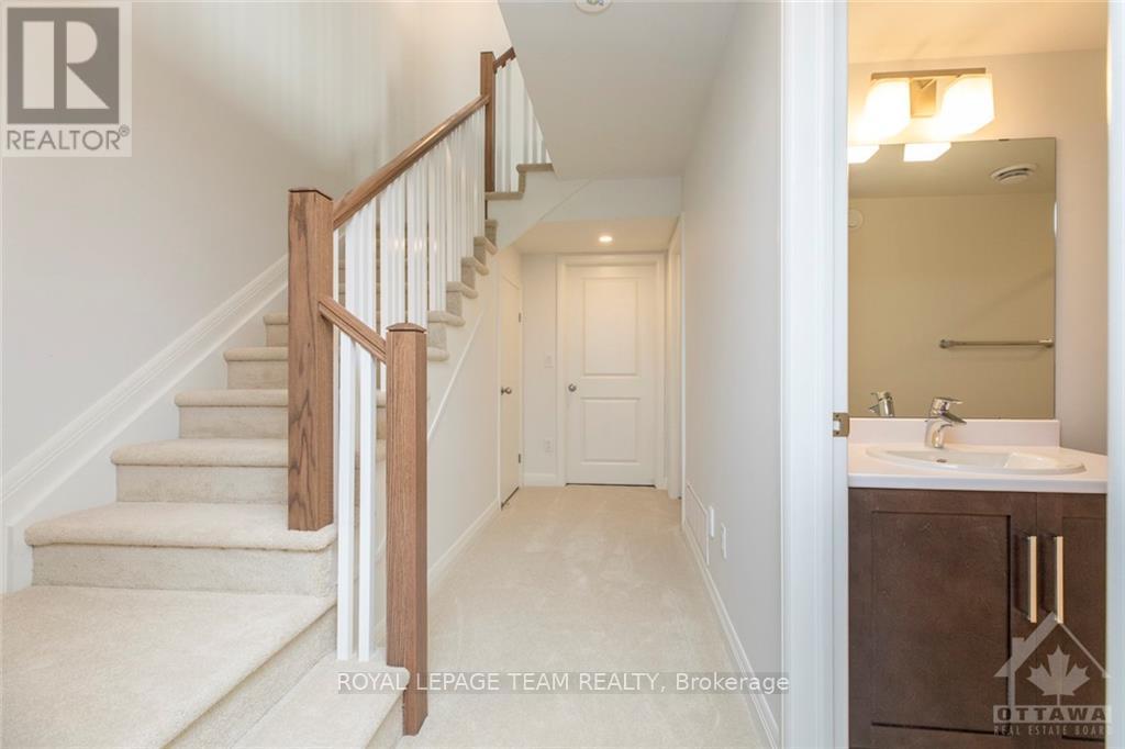527 Hitzlay Terrace, Ottawa, Ontario  K2T 0S1 - Photo 29 - X13871942