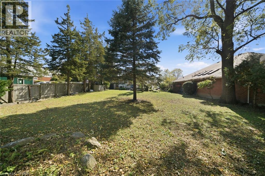 986 Colborne Street, Brantford, Ontario  N3S 3T4 - Photo 30 - 40869124