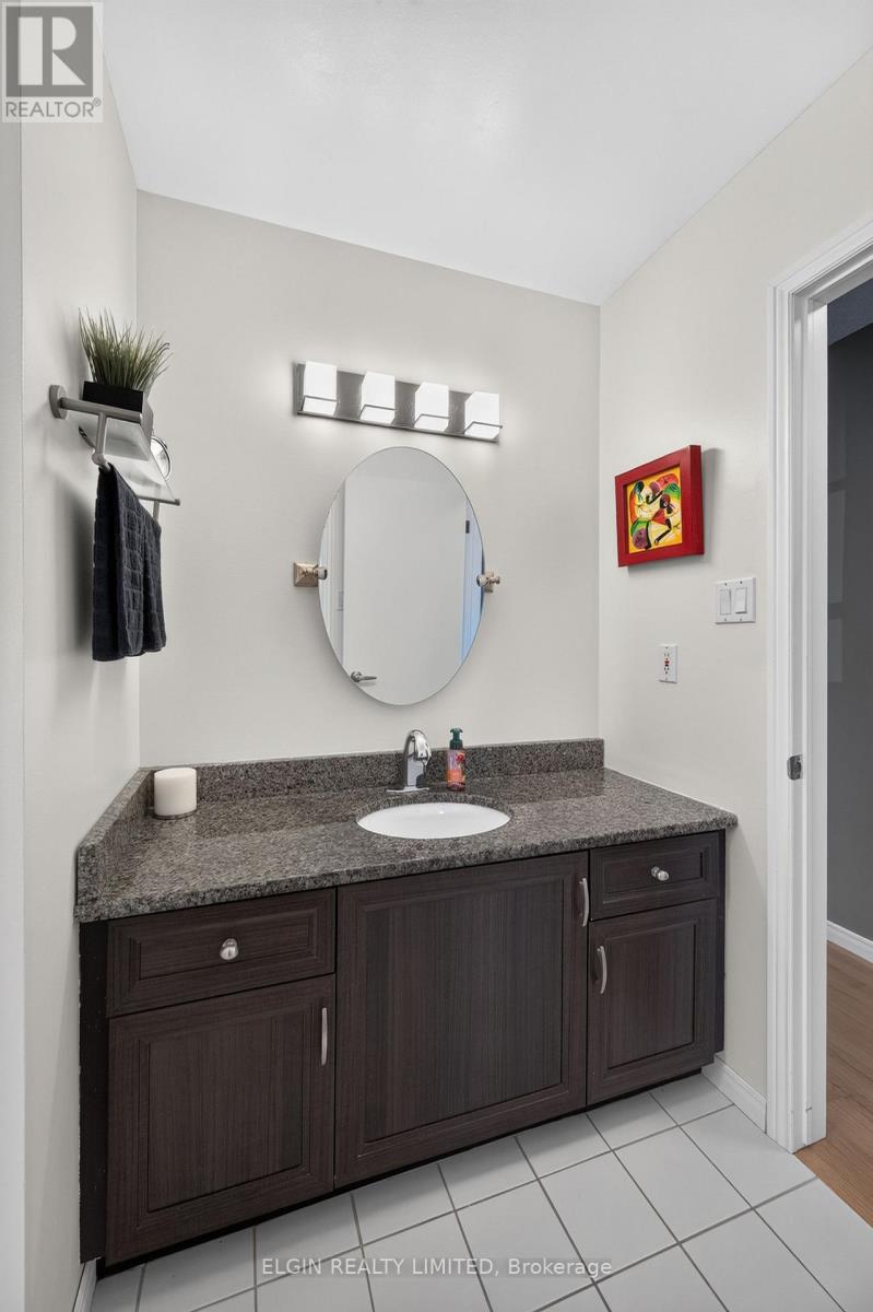 12 Rickwood Place, St. Thomas, Ontario  N5R 5Z3 - Photo 19 - X13879698