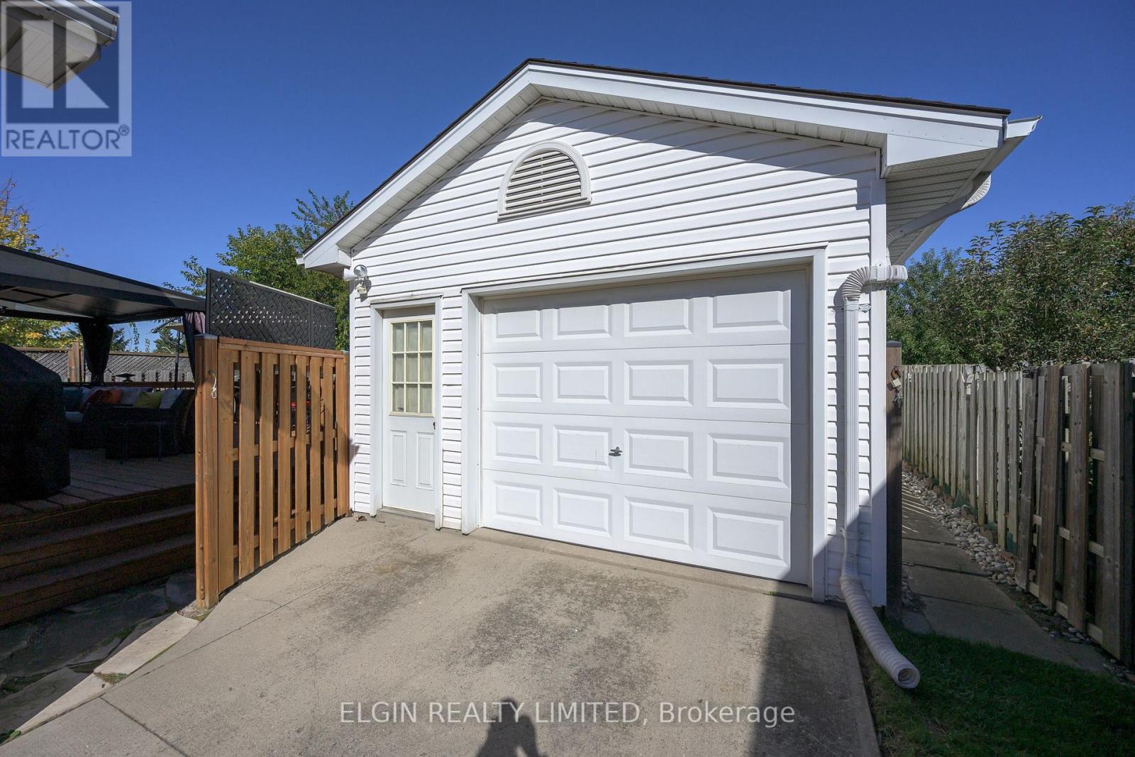 12 Rickwood Place, St. Thomas, Ontario  N5R 5Z3 - Photo 42 - X13879698
