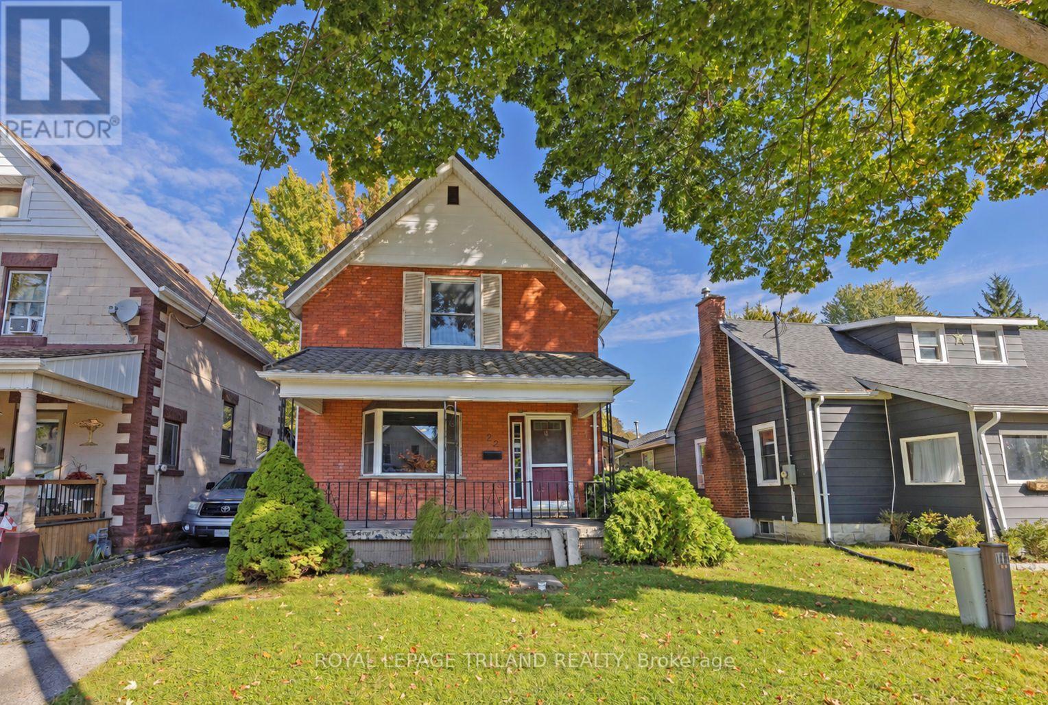 22 HEMLOCK STREET, St. Thomas, Ontario