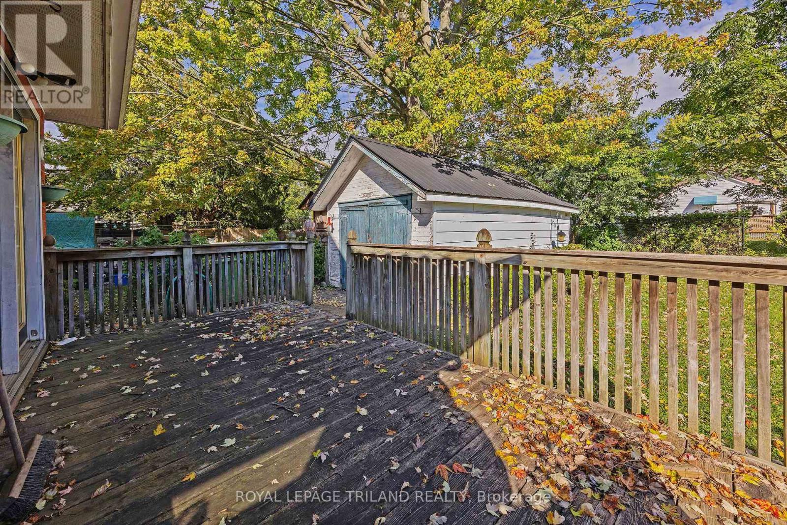 22 Hemlock Street, St. Thomas, Ontario  N5R 1X6 - Photo 30 - X13879764