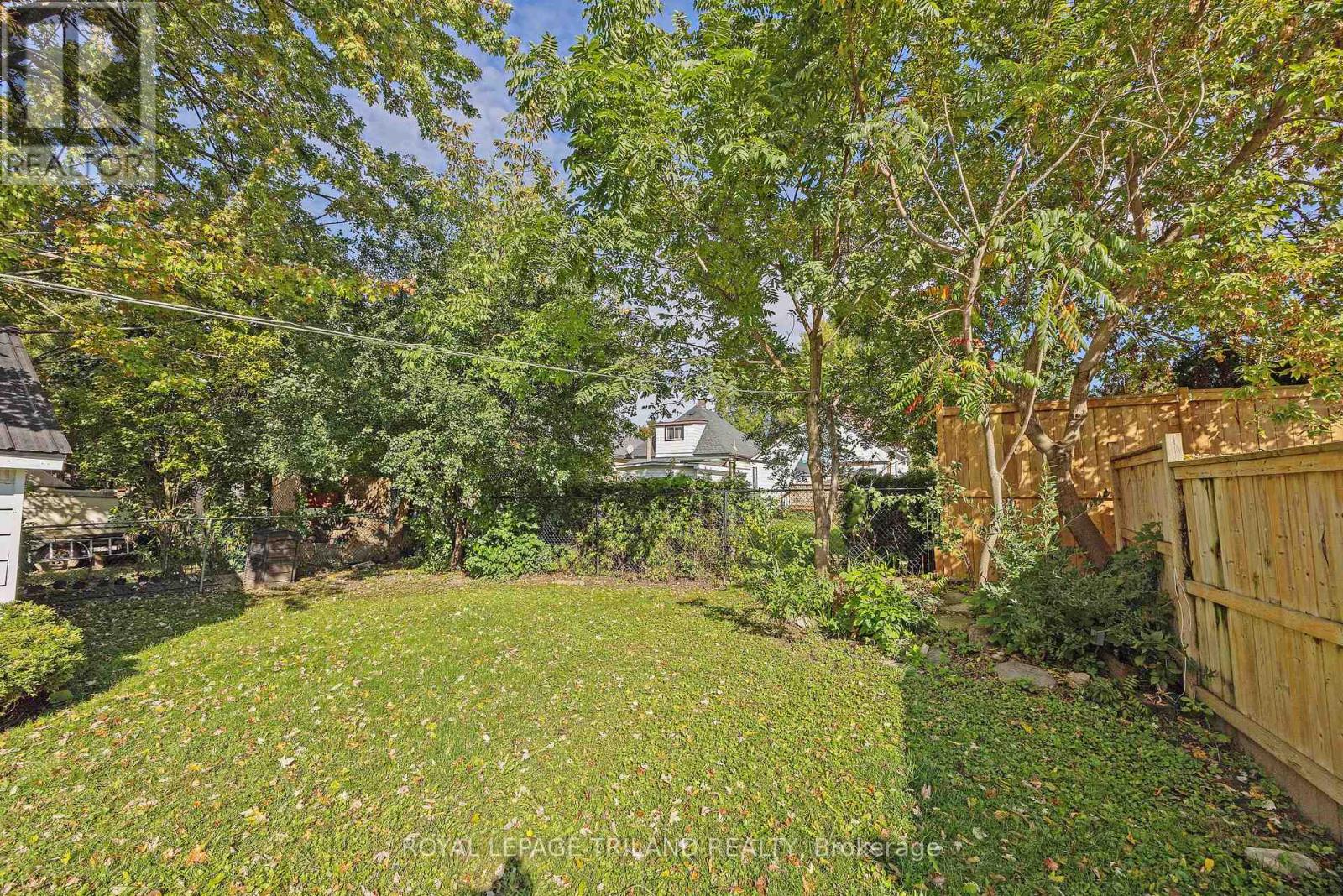 22 Hemlock Street, St. Thomas, Ontario  N5R 1X6 - Photo 32 - X13879764