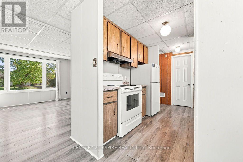 7 William Street, Petawawa, Ontario  K8H 2K3 - Photo 11 - X13879726