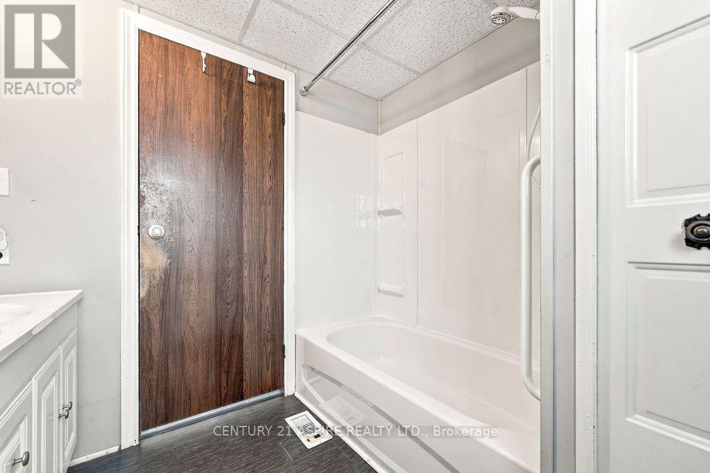 7 William Street, Petawawa, Ontario  K8H 2K3 - Photo 26 - X13879726