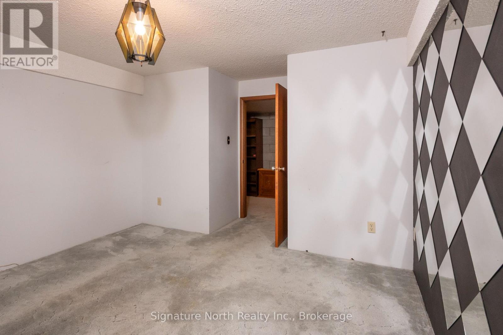 1770 Rosslyn Road, Thunder Bay, Ontario  P7K 1J3 - Photo 31 - X13879768