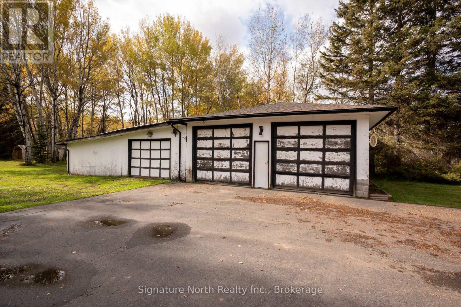 1770 Rosslyn Road, Thunder Bay, Ontario  P7K 1J3 - Photo 42 - X13879768