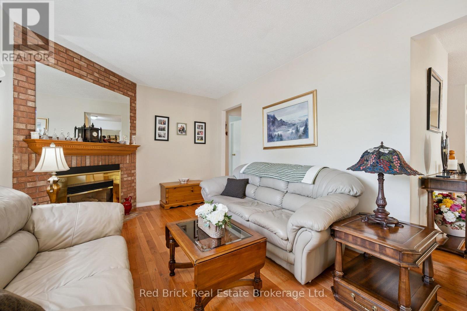 744 Woodhill Drive, Centre Wellington, Ontario  N1M 3N2 - Photo 22 - X13879696
