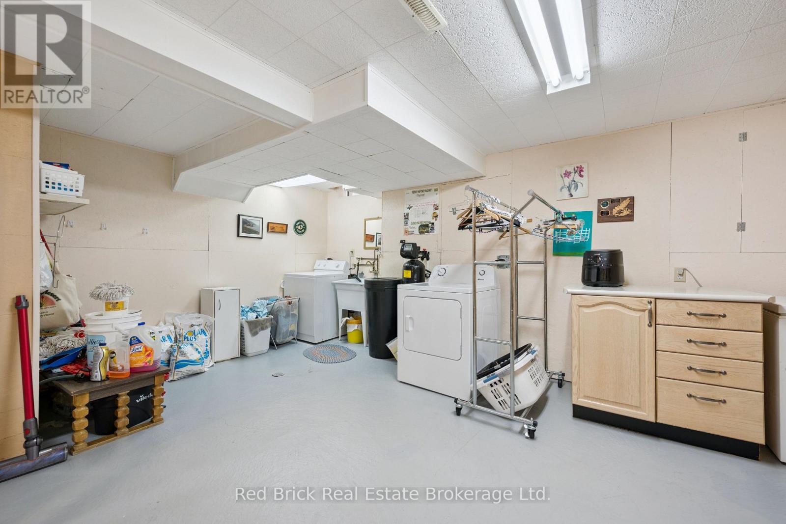 744 Woodhill Drive, Centre Wellington, Ontario  N1M 3N2 - Photo 31 - X13879696