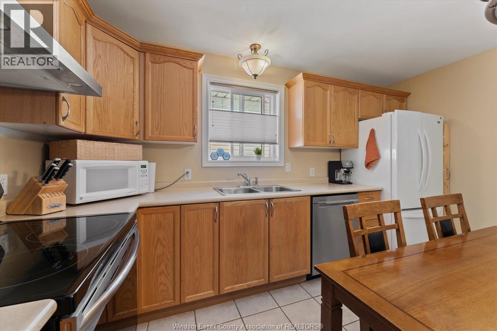 2476 Luxury, Windsor, Ontario  N8P 1S8 - Photo 5 - 26024910