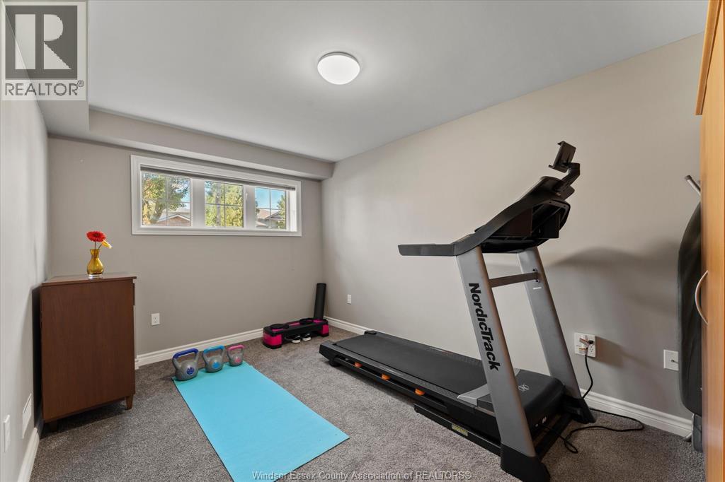 2476 Luxury, Windsor, Ontario  N8P 1S8 - Photo 27 - 26024910