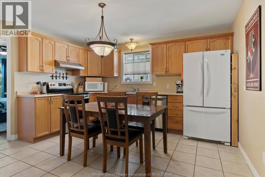 2476 Luxury, Windsor, Ontario  N8P 1S8 - Photo 7 - 26024910