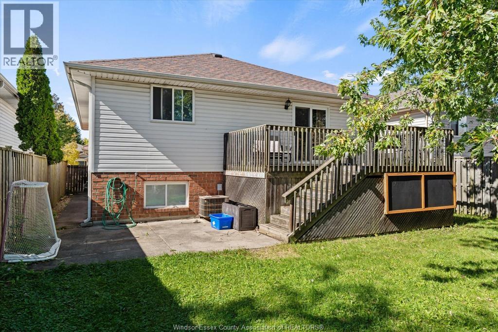 2476 Luxury, Windsor, Ontario  N8P 1S8 - Photo 30 - 26024910