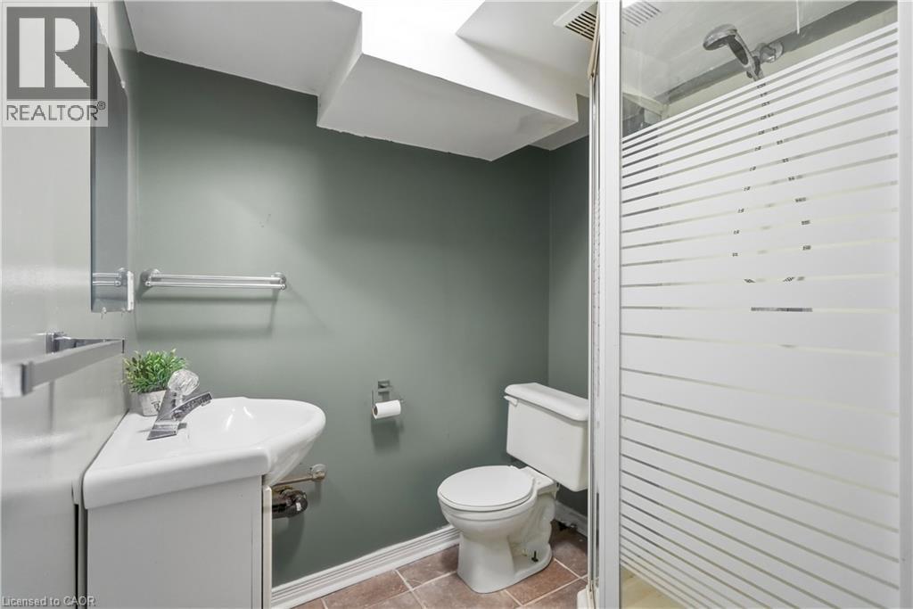 148 Rockhaven Lane, Waterdown, Ontario  L8B 0J5 - Photo 41 - 40865802