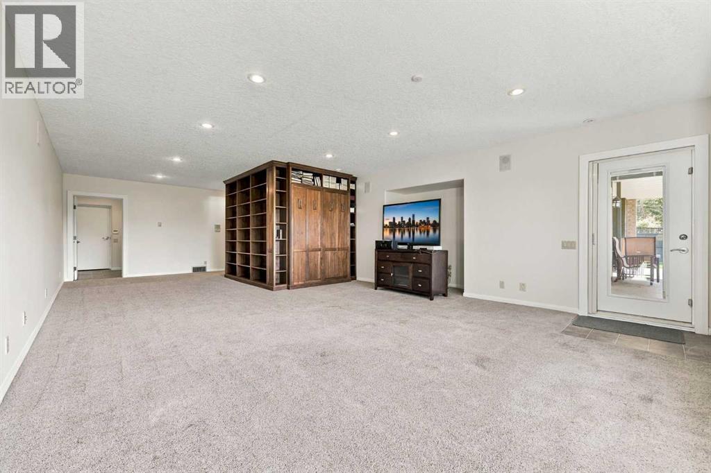 65 Aspen Ridge Crescent SW, Calgary, Alberta  T3H 5J8 - Photo 38 - A2349019