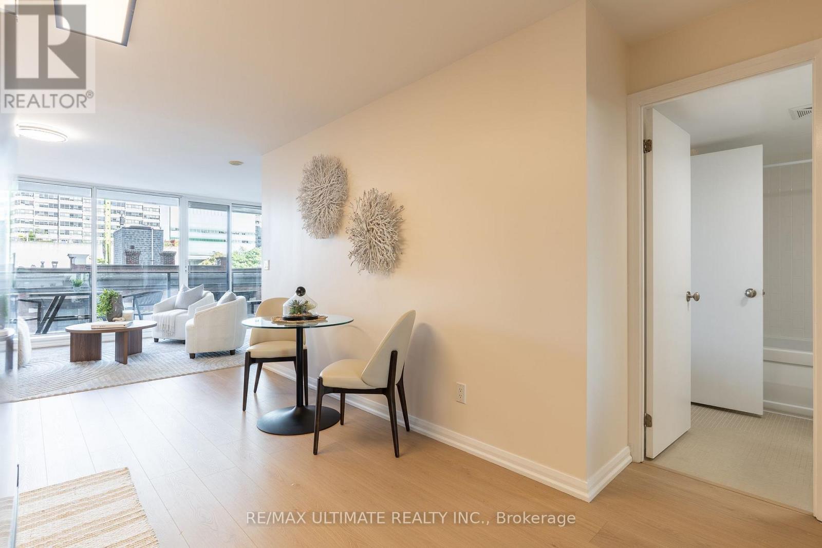 627 - 111 Elizabeth Street, Toronto, Ontario  M5G 1P7 - Photo 3 - C13879826