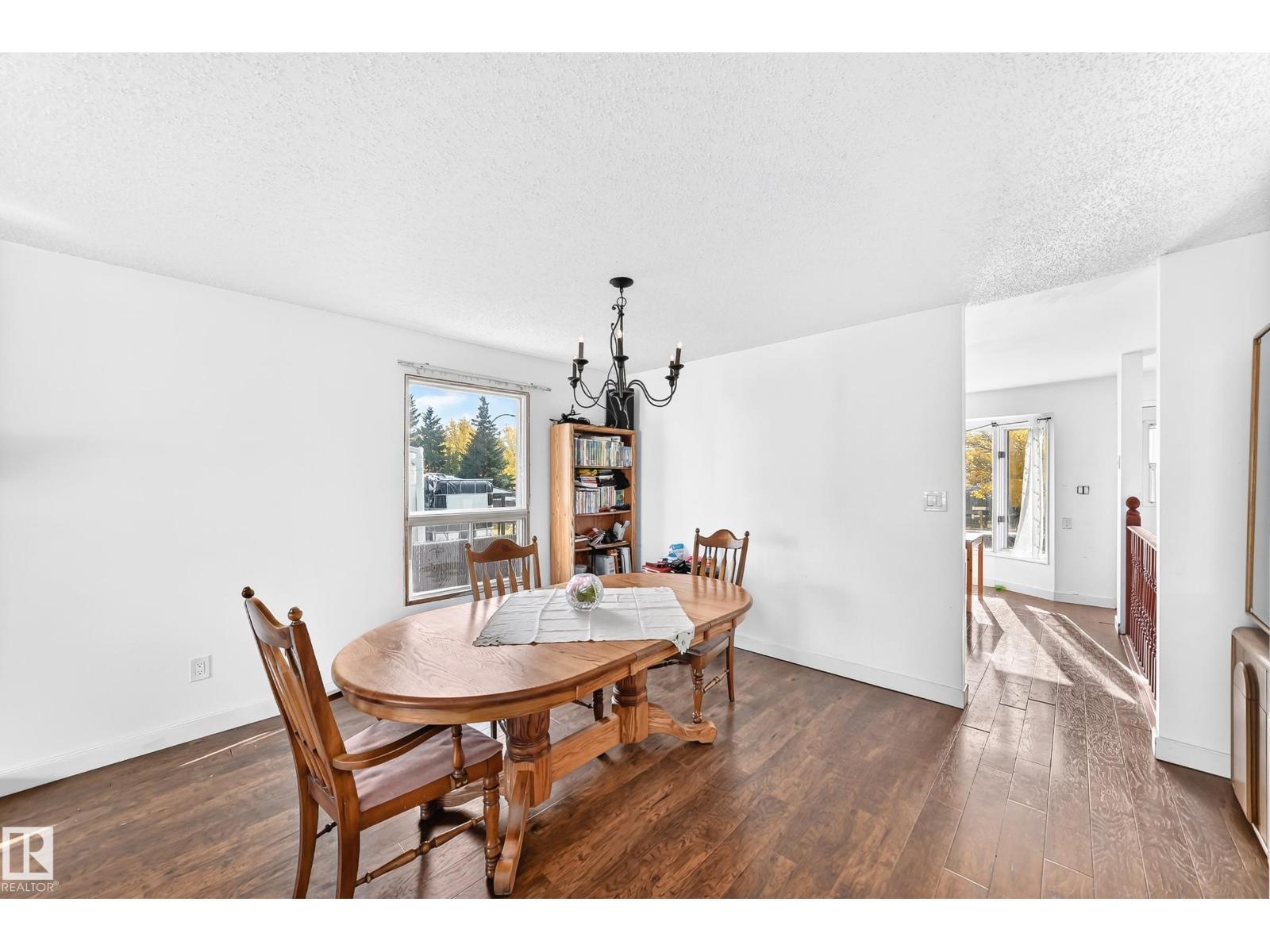 2415 145 AV NW